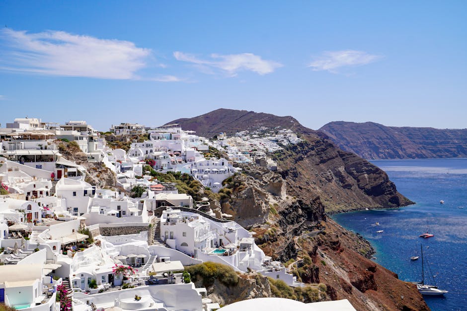 Santorini - bijele kuće s pogledom na Egejsko more